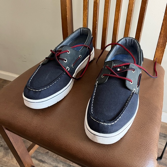 Tommy Hilfiger Boat Shoes size 13 only worn twice never without socks - Picture 3 of 4